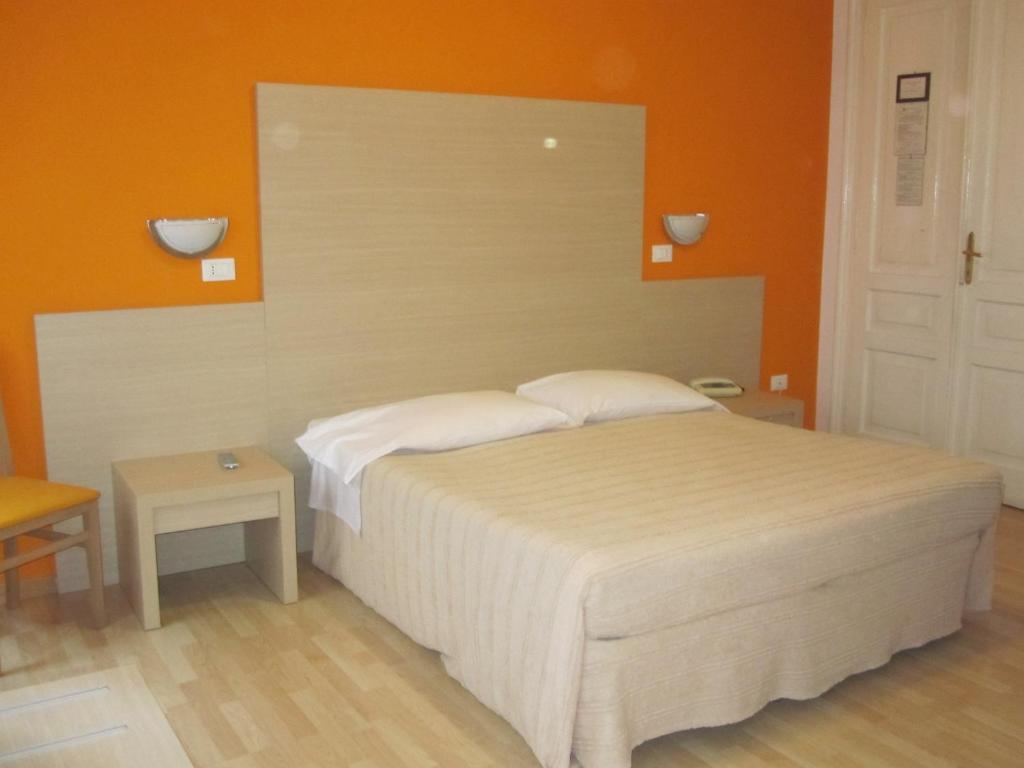Hotel Brioni ตรีเอสเต ห้อง รูปภาพ